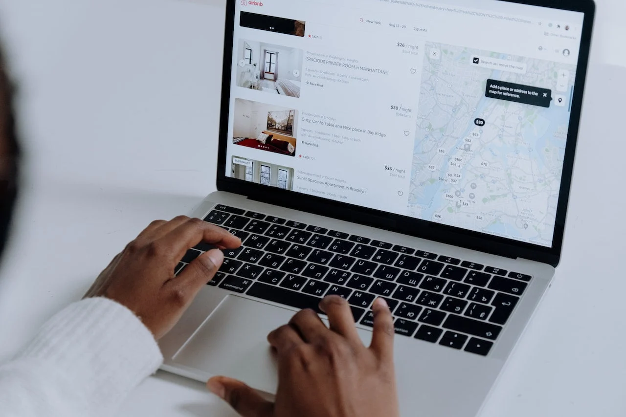 Cómo elegir el mejor diseñador web para tu empresa en Valencia